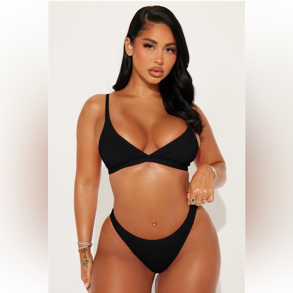 Nova Cotton Triangle Bralette-Black